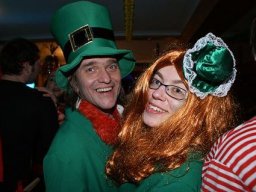 052