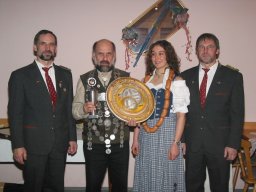 !014-Koenige-2002